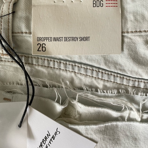 Urban Outfitters BDG Shorts - Picture 3 of 3